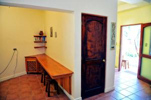 2BR Townhome in Tamarindo• Pool • Walk to Beach