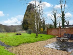 Uk46591 - Polecat Barn