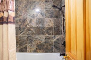 Comstock Lodge - Two Bedroom Condo with Hot Tub #306 condo