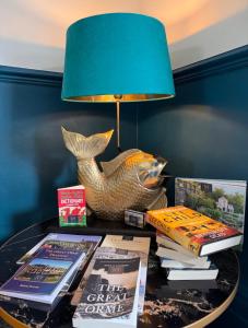 Hotel No5, Beachfront with Free Private Car Park