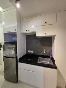 Cozy Stay Orchard Pakuwon Mall by Cherry Haven