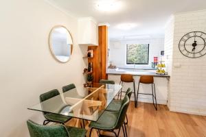 Cedar Holiday Units - Apartment 4