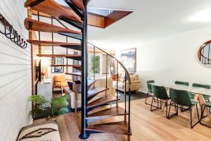 Cedar Holiday Units - Apartment 4 - Ubytování bez kategorie ve městě Bright