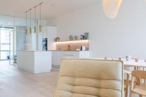 Elisabeth - Troon 17-205