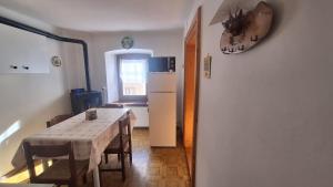 Breakfast with mountains view