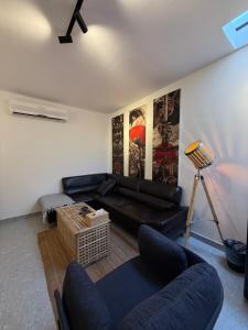 1BR Private Enterance & Courtyard, Near Airport