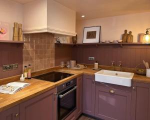 Boutique Cottage in the Heart of Kintbury