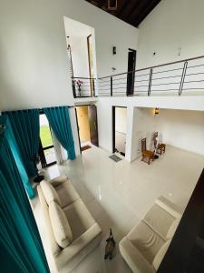 Alexs Place