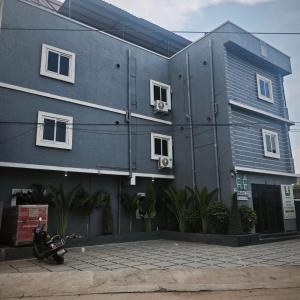 Stayz Royale Hyderabad - Near LB Nagar Metro