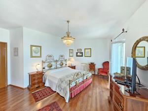 MIMICA Double ROOM with private bathroom and terrace