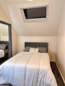 Our Charming 3-Bedroom, 1-Bathroom flat