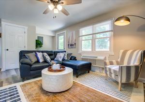 In-Unit Laundry AC Free Parking Dishwasher