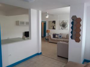 Condado Apartment 3BR Walk to Beach Wi-Fi