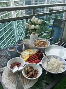 Azure residences by Amóre Suites