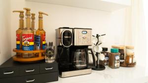 Luxurious PH, Near Airport,Private Jacuzzi