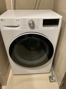 Studio 38 Park Ave IT Park 20th Floor Cebu City