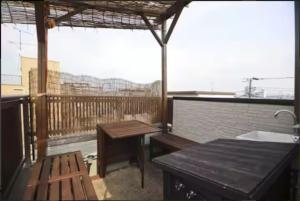 Casa Descanso Private Room Toilet and Shower