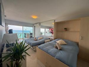 Beautiful beachfront apartment