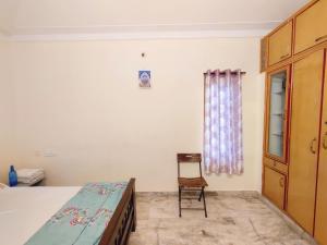 Spacious #1BHK Home Stay in Central #Mysore