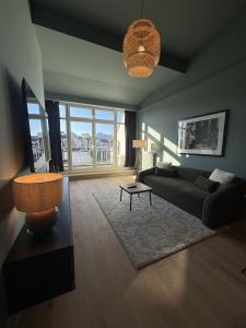 Zentrales Dachgeschoss-Apartment Augustenstraße