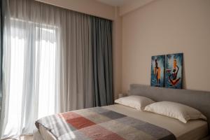 New Cozy 2 Room Apt Netflix, Workspace in Didube