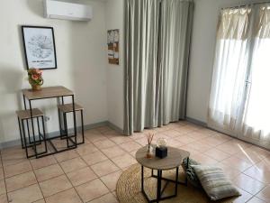 Aix-en-Provence, Charmant studio proche toutes comodités et axes routiers, linges fournis