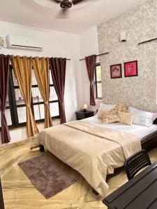 Alaansh Villa Perfect Backyard & BBQ Retreat