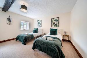 4 Bdr House with TV, Wifi, near Thetford town