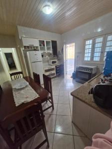 Casa de Verão com Piscina, Conforto e Divertimento