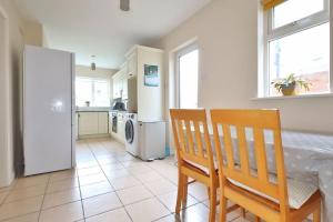 Master bedroom with en-suite
