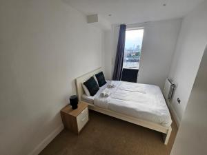 4 Beds Luxury Flat with the Best London View