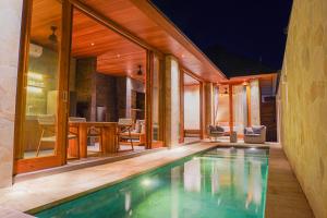 Top Luxury Pool Villa Nusa Dua