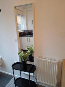 Private Fully Furnished Studio Flat!