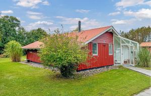 Awesome Home In Humble With Wifi