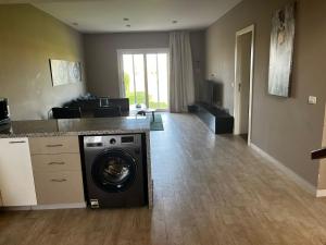 El Gouna Joubal Villa #2 with Private Garden and Lagoon View