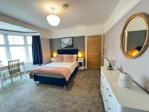 Very Large Central Property