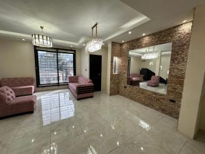 Central Urdesa, Bálsamos 920