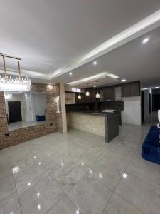 Central Urdesa, Bálsamos 920