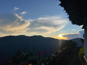 Casablanca Hotel Boutique Salamina