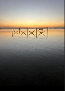 Golden lake apartamento com linda vista para piscina