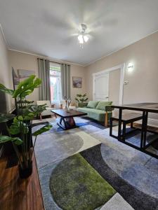 King Comfort Retreat