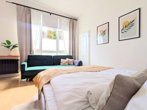 Large holiday apartment, sauna, rowing boat