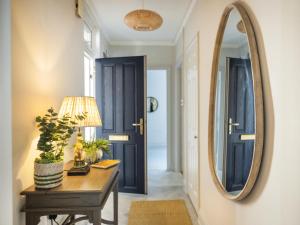 Chapel Court Apartment