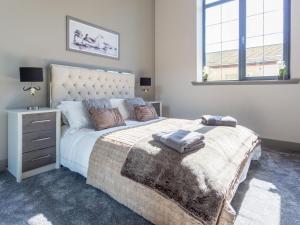 New York Style Loft Apartment