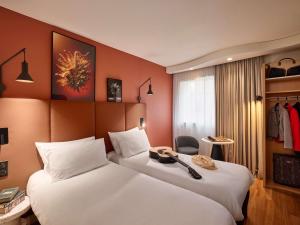 IBIS Port de plaisance