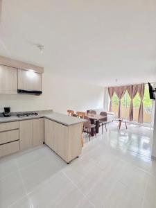 Apartamento Lotus 203 - Cantón militar Jaime Rooke