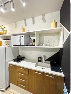 Studio com piscina, academia e ar condicionado Centro RIO