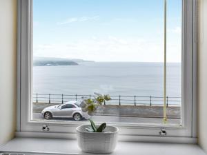 Denelea Studio 2 - Uk49953