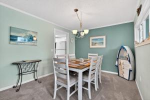 Quail Hollow A8-1U condo