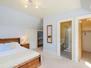 Winton Cottage - Uk50380